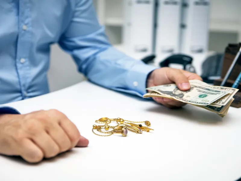 Maxi-Cash: Your Trusted Pawnbroker for Buying and Selling Gold in Singapore